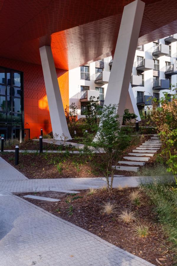 Luxurycity Apartment With Terrace Wroclaw Bagian luar foto